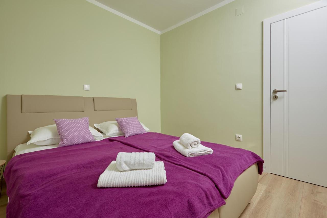 Apartments Nika Turanj Room photo