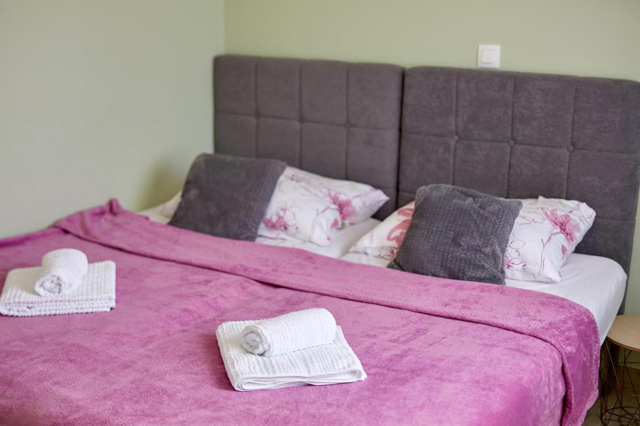 Apartments Nika Turanj Room photo