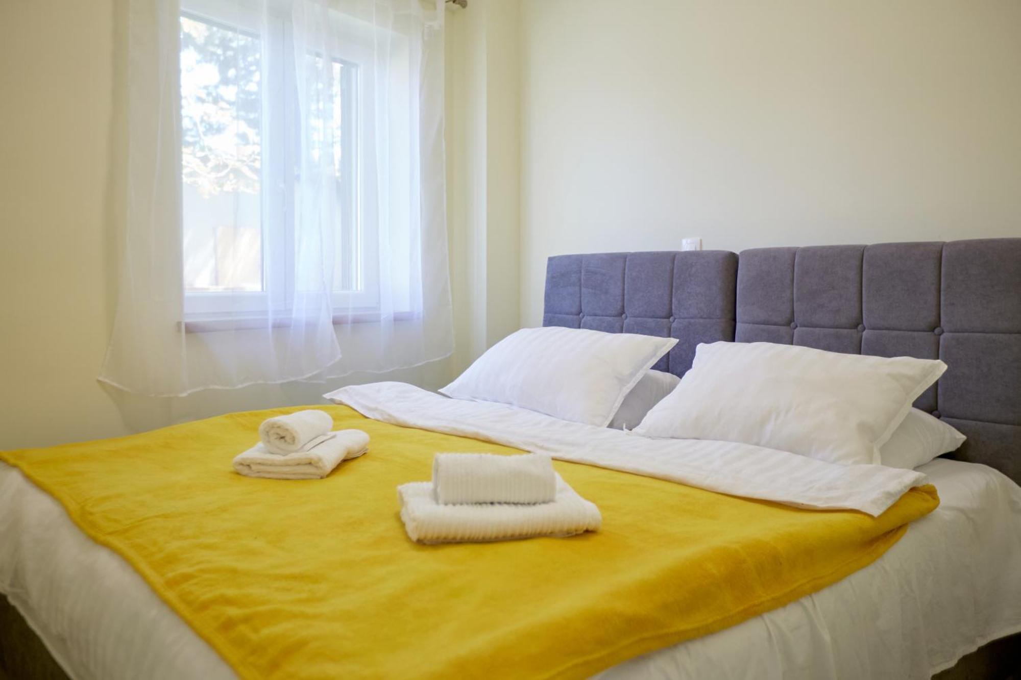 Apartments Nika Turanj Room photo