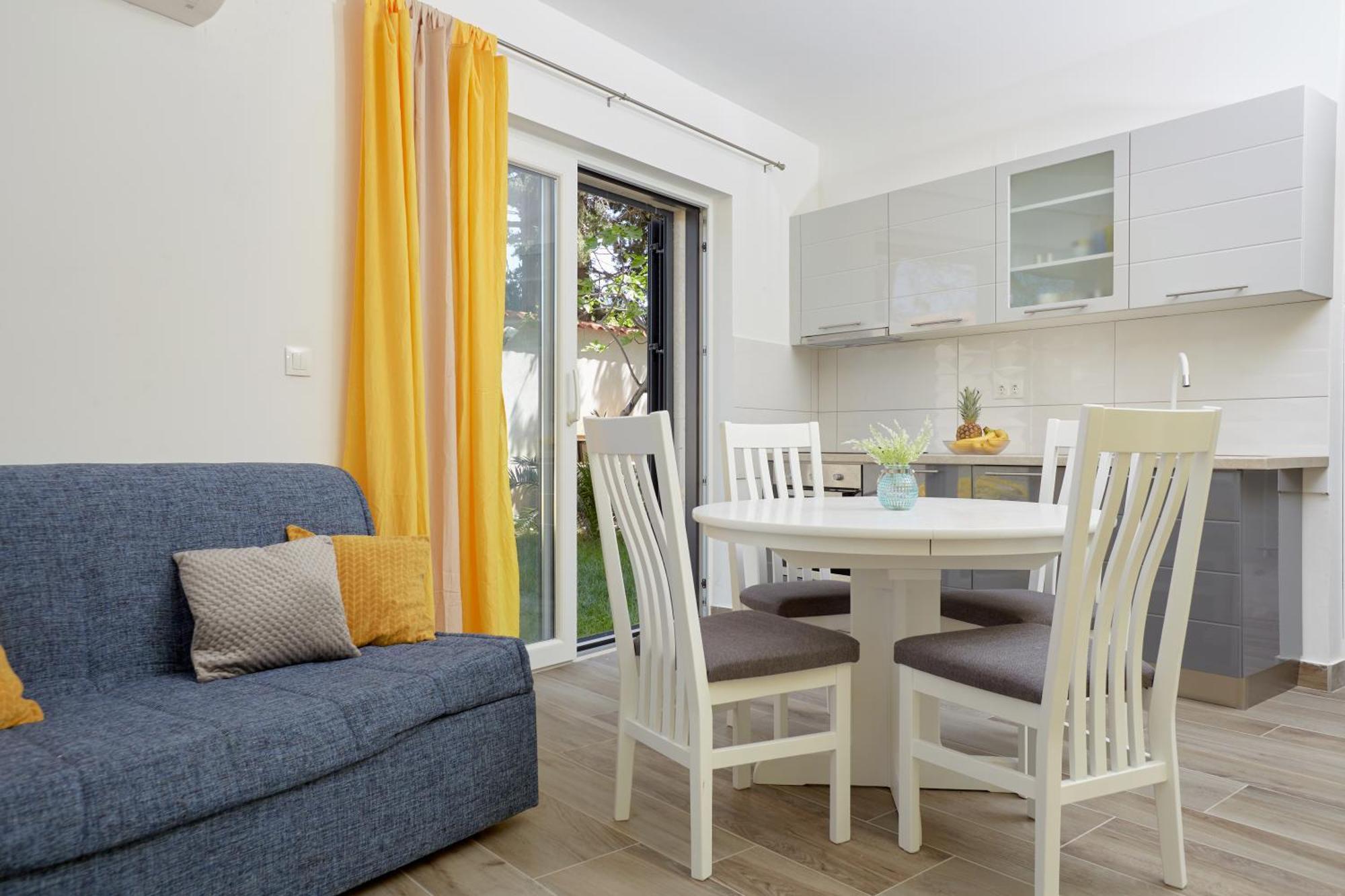 Apartments Nika Turanj Room photo
